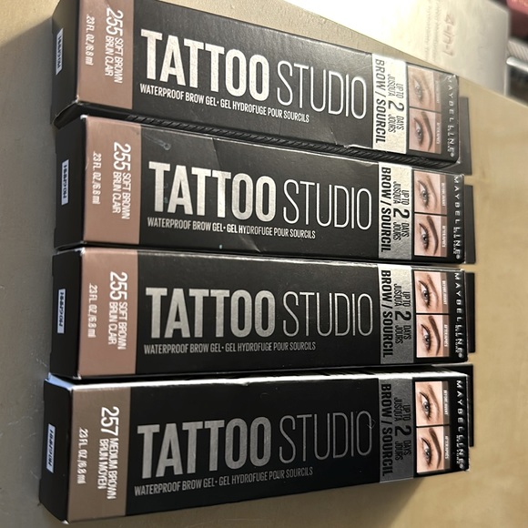 Maybelline New York Tattoo Studio waterproof brow gel - Picture 3 of 3